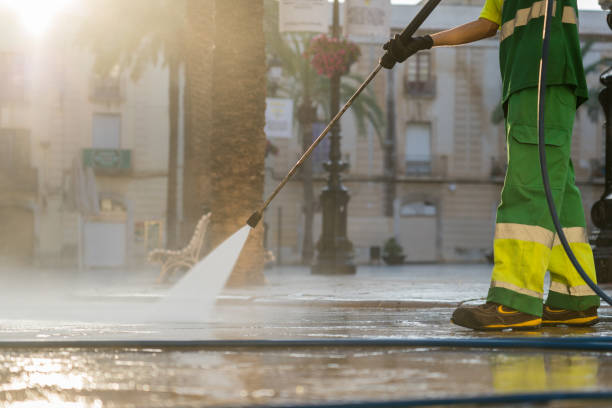 Best Animal Enclosure Cleaning  in Longview, TX